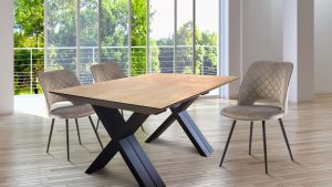 שולחן דגם טקסס שחור פורניר/אלון טבעי/בטון